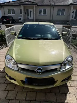 Opel Tigra Tigra Twin Top 1.4 Edition Bild 3