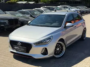 Hyundai i30 1.0 T-GDI Kamera/Lenkradheiz/8-Fach