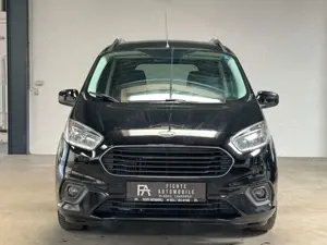 Ford Tourneo Courier Bild 2