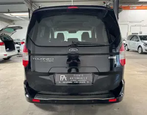 Ford Tourneo Courier Bild 5
