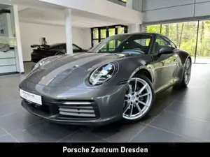 Porsche 992 (911) Carrera