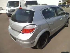 Opel Astra Bild 4