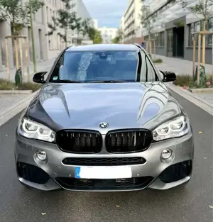 BMW X5 xDrive40d M Paket Standheizung Head UP AHK