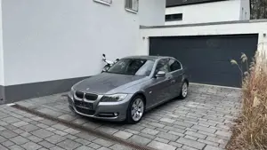 BMW 335 BMW E90 335i N54 Facelift LCI