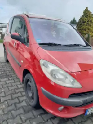Peugeot 1007