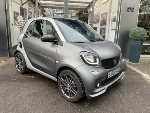 smart forTwo Turbo Panorama BRABUS Navi Sport Paket nur 24Tkm