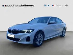 BMW 318 i Aut. LED SpurAss HUD HiFi Navi ParkAss RFK