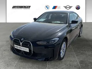 BMW i4 eDrive35 SHZ AHK DAB