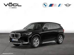 BMW iX1 xDrive30 xLine Sportsitze AHK