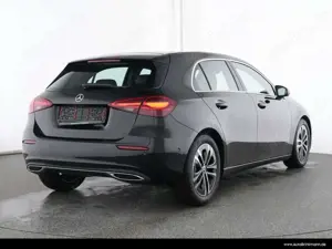 Mercedes-Benz A 180 A 180 ADVANCED/LED/KAMERA/SPURH./LENKRADHZG SHZ Bild 2