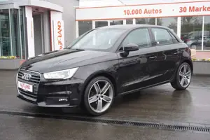 Audi A1 Sportback 1.0 TFSI Bi-Xenon Navi MMI Plus PDC