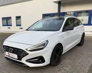 Hyundai i30 cw Edition 30+/Automatik/Navi/LED/Kamera