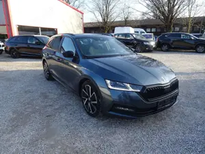 Skoda Octavia Combi (NX5) First Edition Bild 3