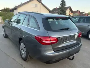Mercedes-Benz C 220 C T-Modell C 220 T BlueTec / d*NEU*TÜV*AHK Bild 3