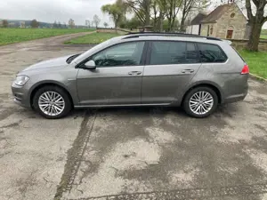 Volkswagen Golf Variant Golf VII Variant 1.2 TSI BlueMotion Technology DSG Comfortline