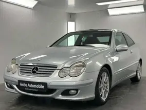 Mercedes-Benz C 200 K Sportcoupe Pano Standheizung