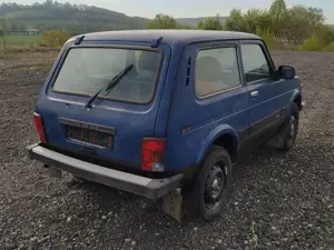 Lada Niva Niva 1.7i Only Special Bild 5