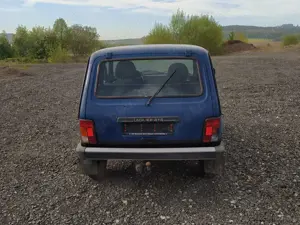 Lada Niva Niva 1.7i Only Special Bild 4