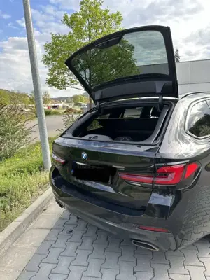 BMW 530 xDrive Touring Aut. M Sport Edition*AWD*HUD*SH* Bild 3
