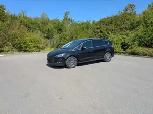 Ford S-Max S-Max 2.0 EcoBlue Aut. Titanium
