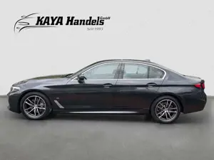 BMW 530 d HeadUp/Kamera/Leder/M Sportpaket Bild 4