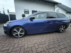 Peugeot 308 SW BlueHDi 180 EAT6 GT