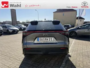 Toyota bZ4X AWD Lounge Bild 4