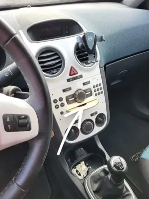 Opel Corsa Satellite