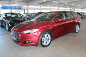 Ford Mondeo 1,5 EB Titanium Turnier Winter Paket uvm. Bild 2