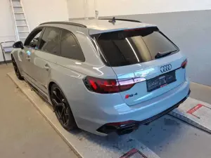 Audi RS4 Avant competition plus Pano AHK Memory HUD BO Sta Bild 4