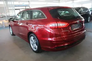 Ford Mondeo 1,5 EB Titanium Turnier Winter Paket uvm. Bild 4