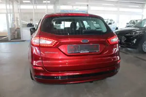 Ford Mondeo 1,5 EB Titanium Turnier Winter Paket uvm. Bild 5