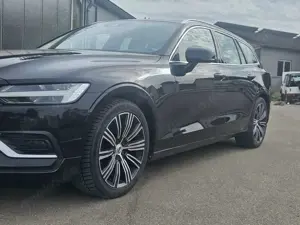 Volvo V60 V60 T6 AWD Geartronic Inscription Bild 3