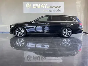 Mercedes-Benz E 200 Avantgarde Sport Style//Navi/Led/E.Klappe/