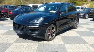 Porsche Cayenne GTS Pano BOSE 21Zoll Standhzg