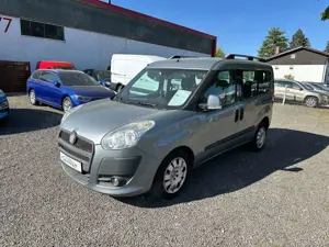 Fiat Doblo 2.0JTD 7-Sitze Emotion NAVI TÜV Neu
