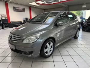 Mercedes-Benz B 180 CDI SHZ PDC KLIMA NAVI AHK