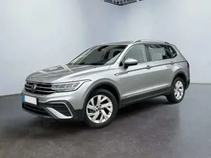 Volkswagen Tiguan Allspace 1.5 TSI ACT Life OPF AHK PDC Kamera ACC 110 kW ...