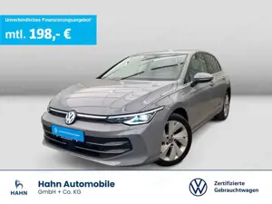 Volkswagen Golf VIII 1.5TSIe DSG Style Matrix CAM Navi ACC