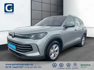 Volkswagen Tiguan 1.5 TSI eHybrid *DSG*MATRIX*AHK*PANO*DCC*HEAD UP*EASY OPEN*NAVI