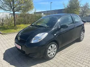 Toyota Yaris Cool