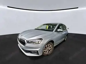 Skoda Fabia 1.0MPi SELECTION TEMPOMAT/CARPLAY/DAB+/MCB