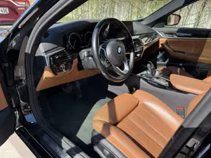 BMW 530 530d xDrive Touring Aut. Sport Line