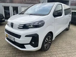 Peugeot Traveller