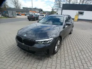 BMW 520 d Touring Aut. LED Navi SHZ ACC Kamera Leder