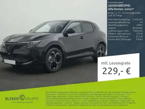 Alfa Romeo Junior Ibrida 1.2 Ti + Technologie-Paket und 18" Felge