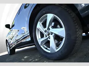 Audi Q3 35 TFSI S tronic advanced Panor.-Dach Virtual N... Bild 5