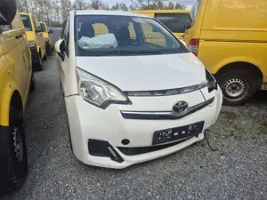 Toyota Verso-S Verso S 1.33 VVT-i Club