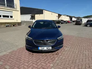 Opel Insignia Bild 2