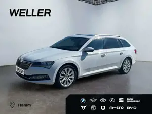 Skoda Superb Combi 2.0 TDI DSG Style *LED*Pano*AHK*ACC*
